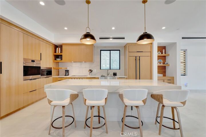 Property Photo:  203 Indianapolis Avenue  CA 92648 