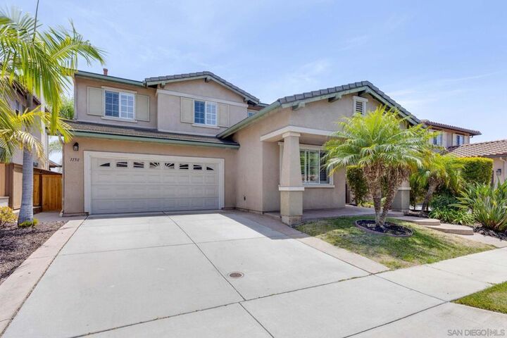 Property Photo:  