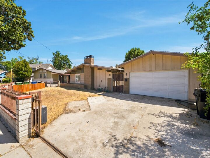 Property Photo:  15044 Bahama Street  CA 91343 
