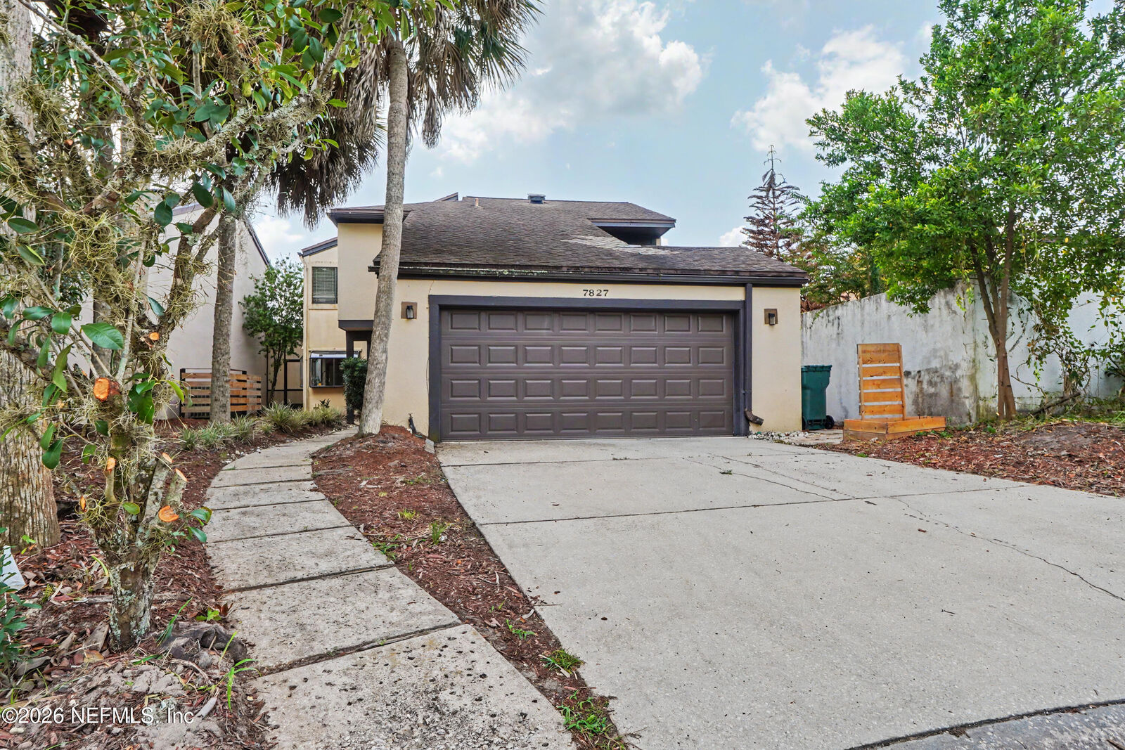 Property Photo:  7827 Cypress Point Court  FL 32256 