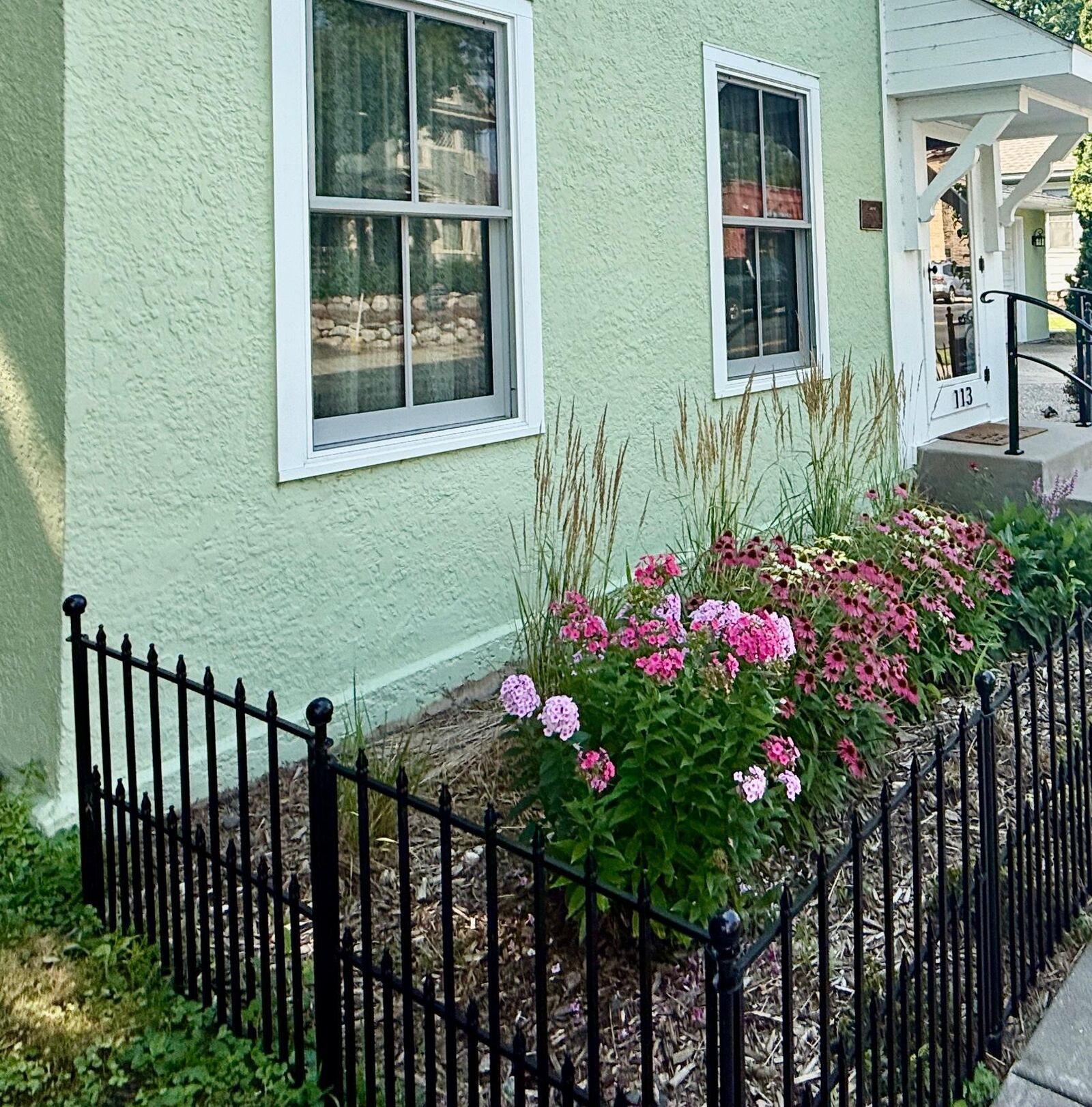 Property Photo:  113 4th Street E  MN 55315 