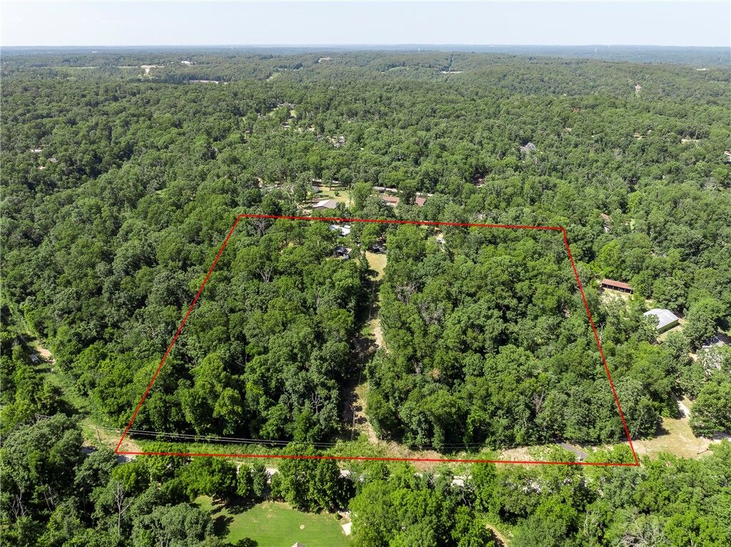 Property Photo: 10098 & 10148 Hoot Owl Road AR 72712