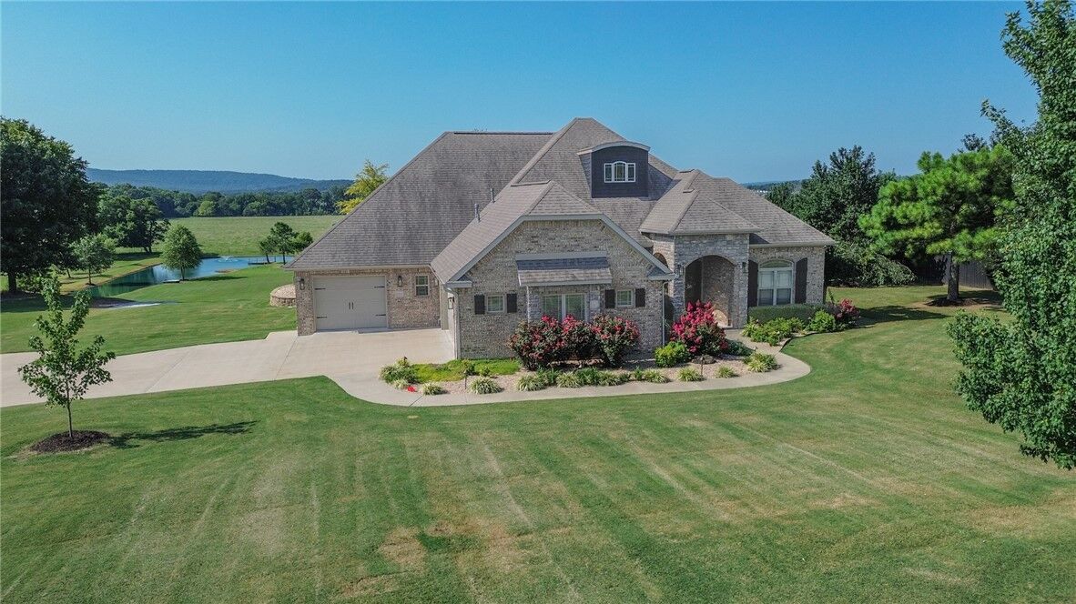 Property Photo: 1951 Walnut Grove Road AR 72753