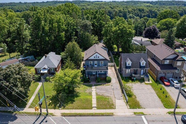 Property Photo:  1798 King Street E  ON N3H 3R8 