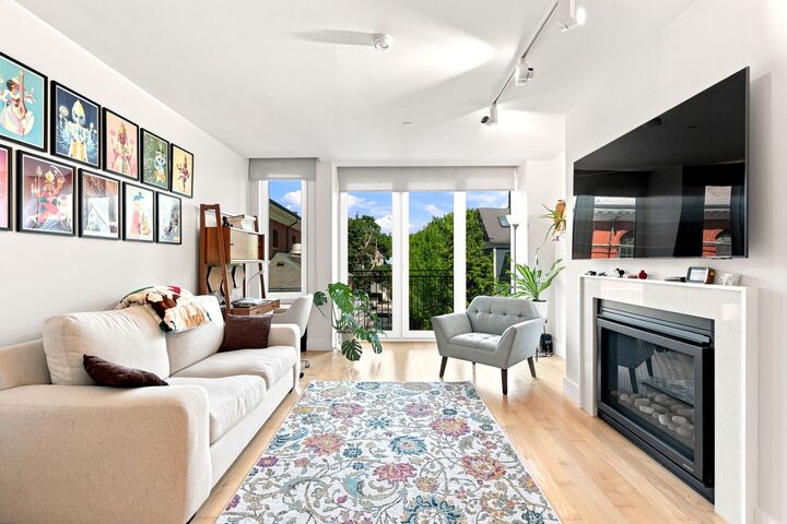 Property Photo:  7 Beech St 219  MA 02140 