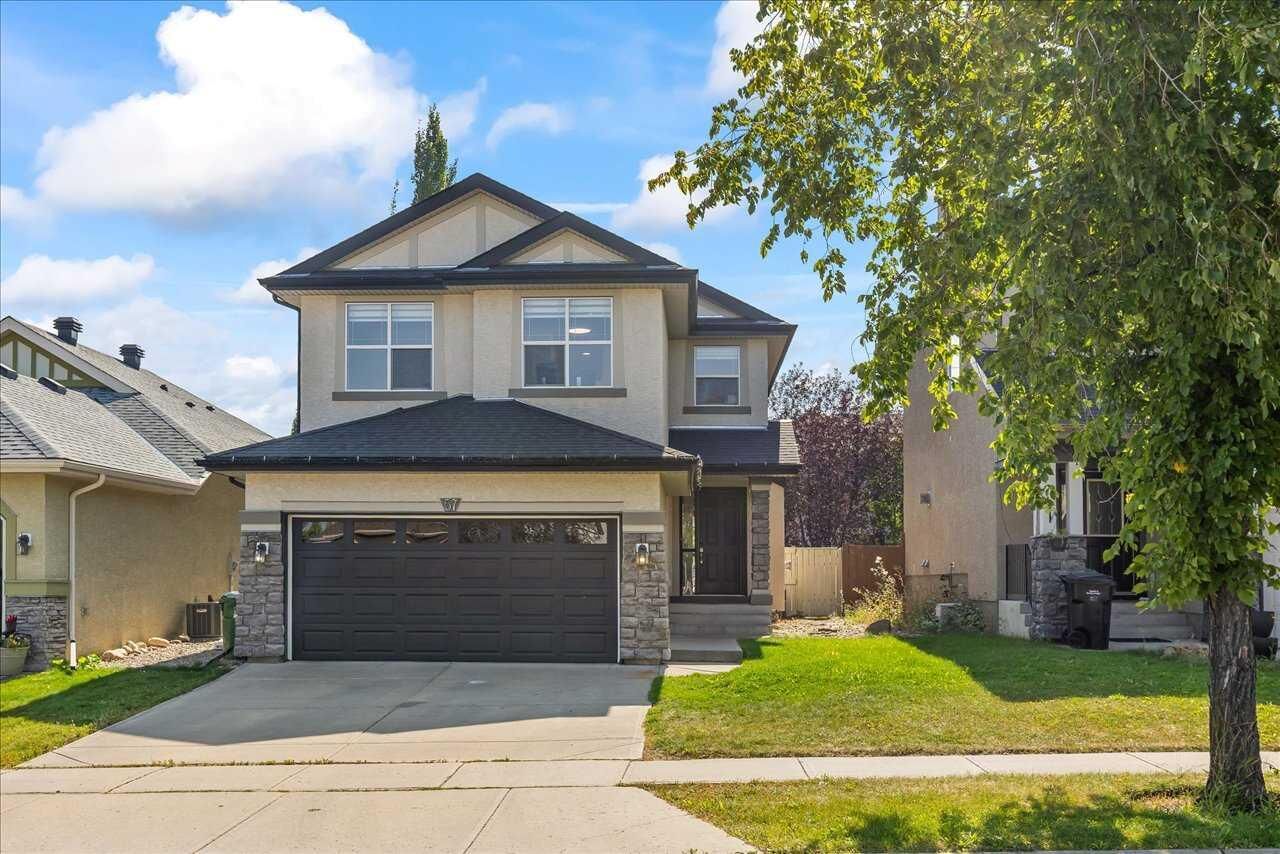 Property Photo: 57 Everwillow Boulevard SW AB T2Y 4G4