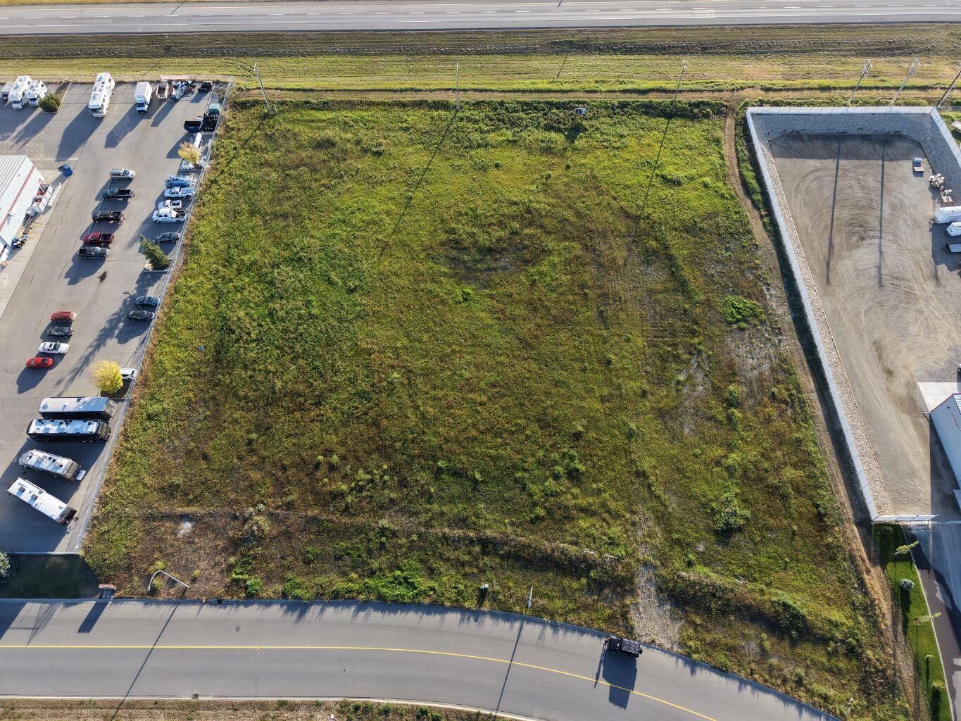 Property Photo: #5 24 Street SE AB T1V 0B3