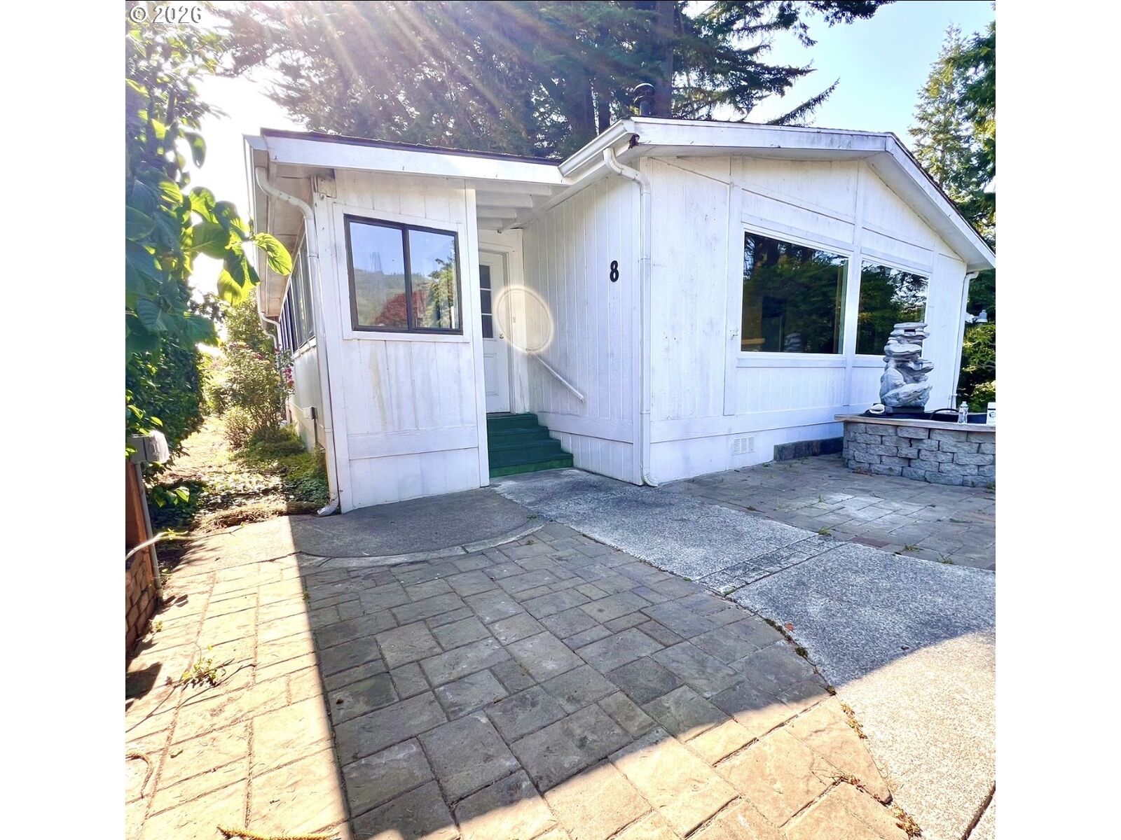 Property Photo: 16063 Driftwood Ln #8 OR 97415