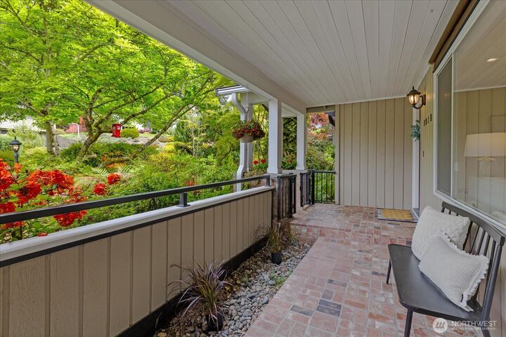 Property Photo:  9918  227th Place SW  WA 98020 