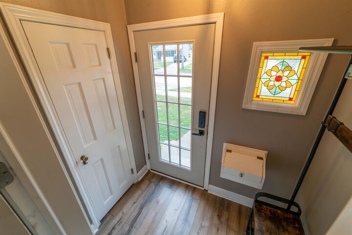 Property Photo:  1314 W Pine Street  WI 54914 