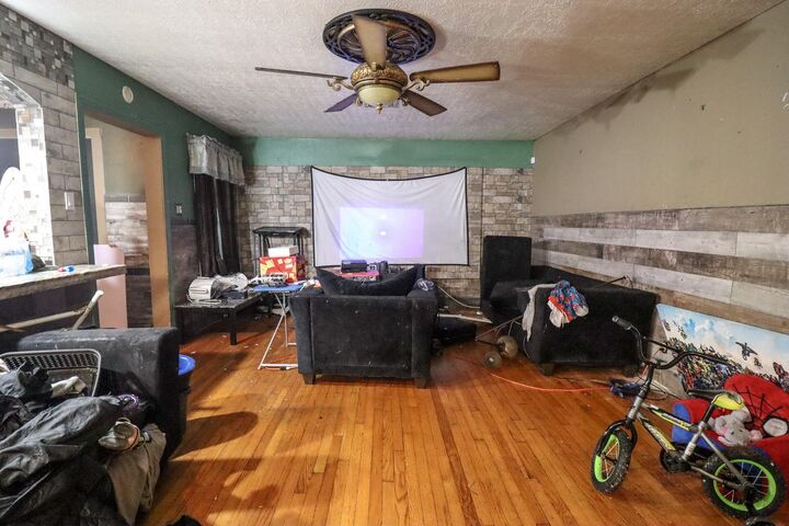 Property Photo: 4940 Park St. TX 77705