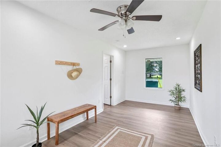 Property Photo:  325 Quelqueshue Street  LA 70663 