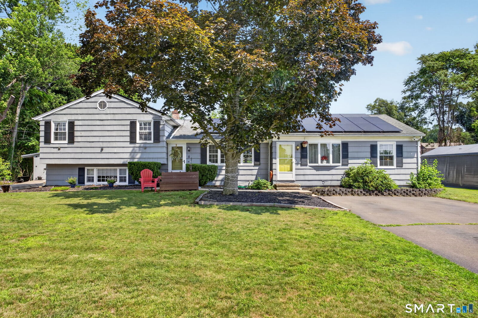 Property Photo:  5 Beatrice Drive  CT 06473 