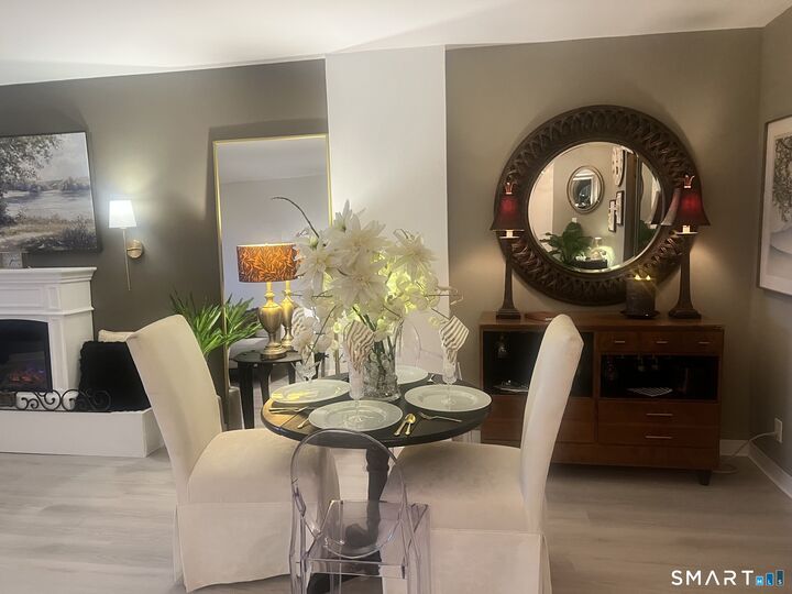 Property Photo:  91 Strawberry Hill Avenue 827  CT 06902 