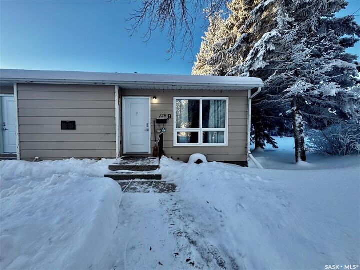 Property Photo:  129 1st Avenue W A & B  SK S0A 2M0 