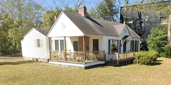Property Photo:  228 Gordon Ave  GA 31792 