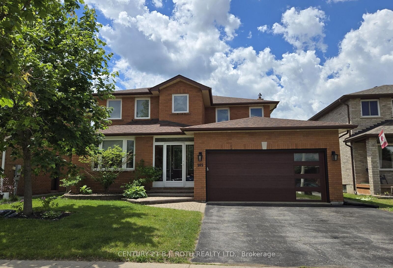 Property Photo:  105 Chieftain Crescent Bachelor  ON L4N 6J2 