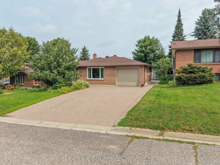 Photo de la propriété:  113 Sable Crescent  ON P1A 3X6 