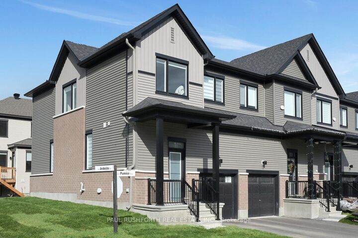 Property Photo: 11 Pumice Place ON K2J 7H4
