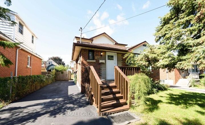 Property Photo:  352 East 18th Street Bsmt  ON L9A 4P9 