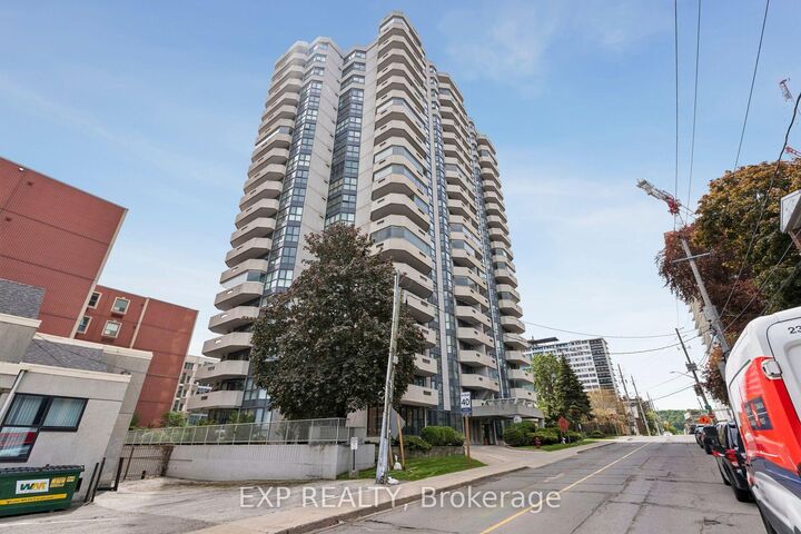 Property Photo:  67 Caroline Street S 1304  ON L8P 3K6 