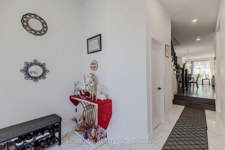 Property Photo:  206 Bristol Crescent  ON K0G 1J0 