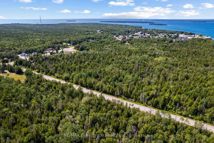 Photo de la propriété:  Pt Fm Lt 4 Chi Sin Tib Dek Road  ON N0H 2R0 