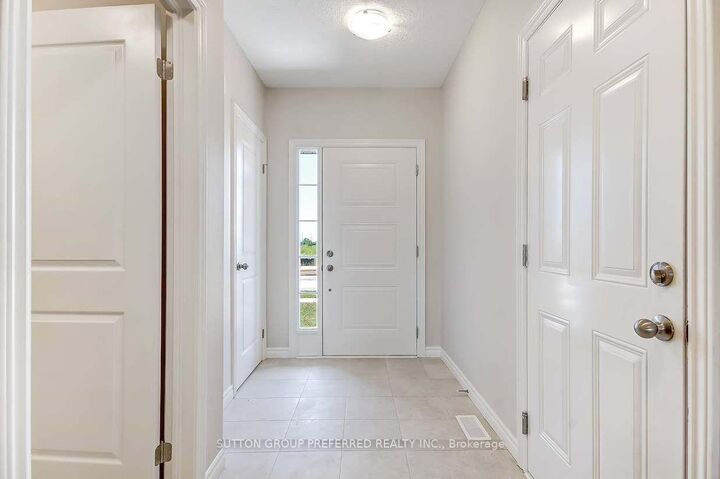 Property Photo:  3972 Mia Avenue  ON N6L 0H4 