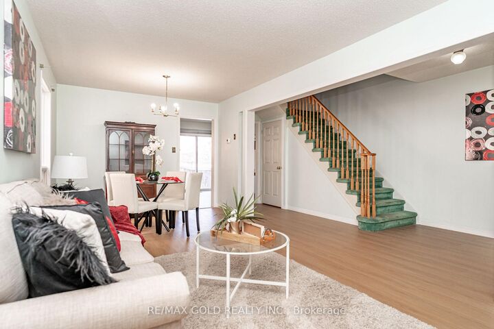 98 Sahara Trail — photo 1