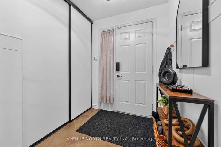 Property Photo:  678 Thicket Way  ON K4A 3B2 