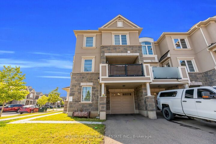 Property Photo: 875 Sumac Crescent ON L6X 3A2
