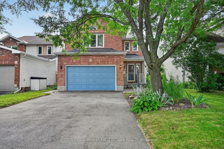 Property Photo:  30 Rideaucrest Drive  ON K2G 6A4 
