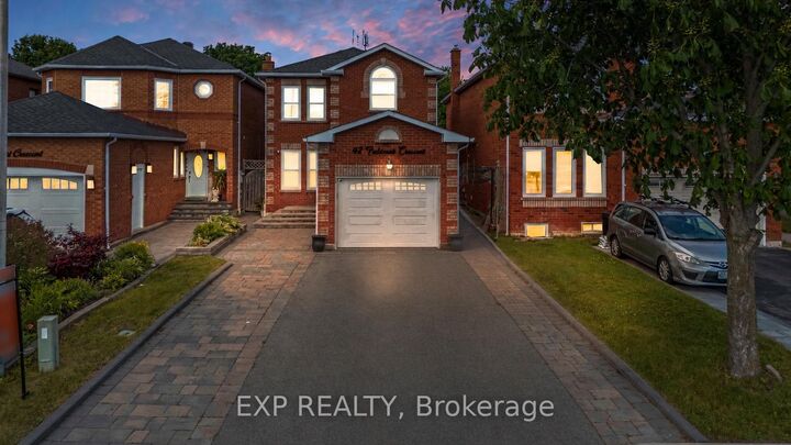 Property Photo:  42 Fieldnest Crescent  ON L1R 1Z6 