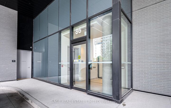 Property Photo:  86 Dundas Street E 1601  ON L5A 0B1 
