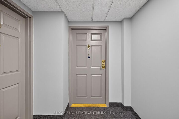 Property Photo: 281 Bristol Street 602 ON N1H 8J3