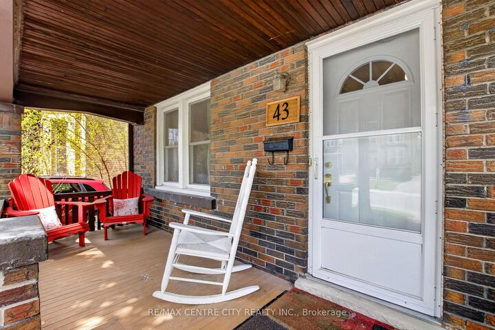 Property Photo:  43 Stanley Street  ON N6C 1B2 