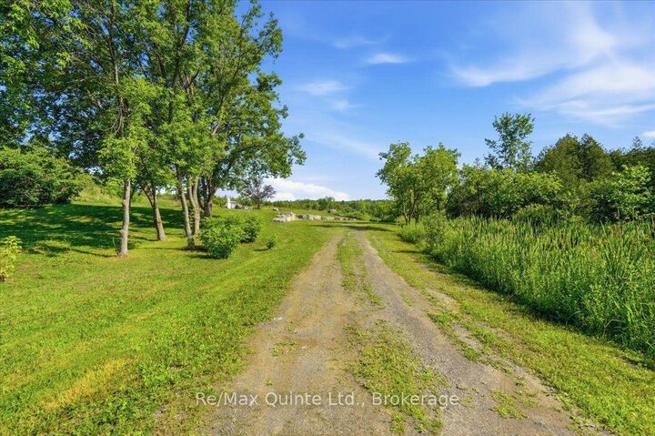 Property Photo: 211 Maple Sugar Road ON K0K 3A0