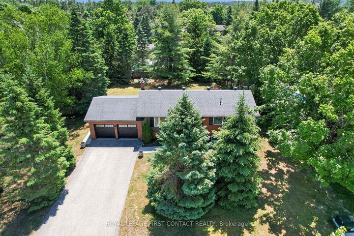 Property Photo: 60 Willow Landing Road ON L9X 0P9