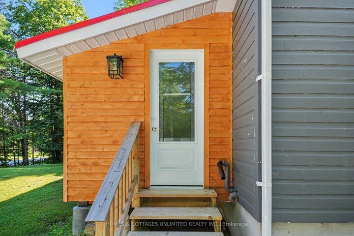 10110 509 Road N — photo 1