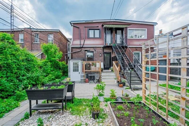Property Photo:  229 Christie Street 3  ON M6G 3B5 