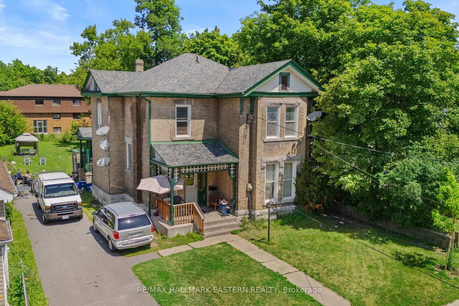 Property Photo: 220 Dublin Street ON K9H 3B7