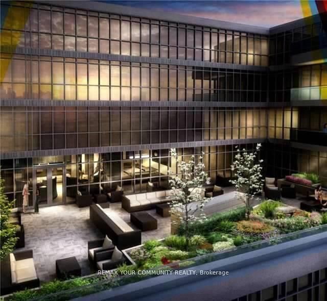 Property Photo:  9471 Yonge Street 629  ON L4C 1V4 