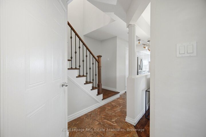 Property Photo:  1308 Valerie Crescent  ON L6J 7E2 