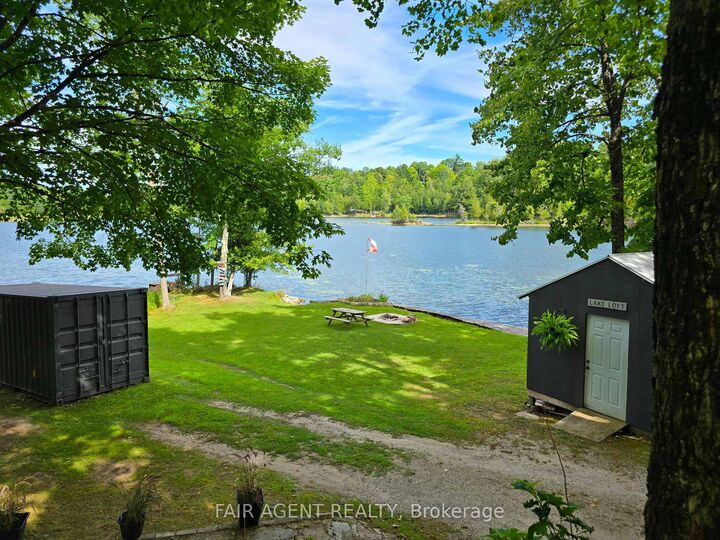 Property Photo:  510 Cherie Hill Lane  ON K7H 3C7 