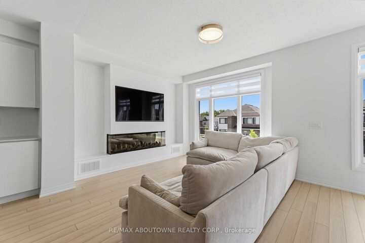 170 Spitfire Drive — photo 1