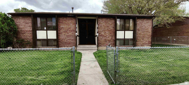 Property Photo:  3382 S 200 E  UT 84115 