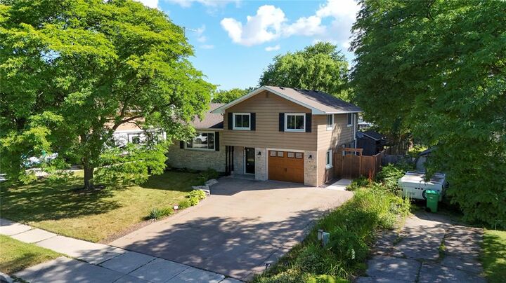 Property Photo: 546 Princess Street ON N0N 1R0