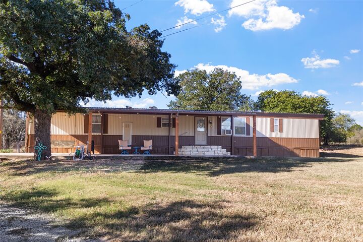 Property Photo:  100 South Street  TX 78672 