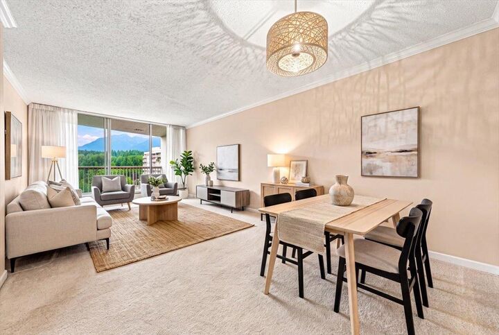 Property Photo: 2024 Fullerton Avenue 1905 BC V7P 3G4