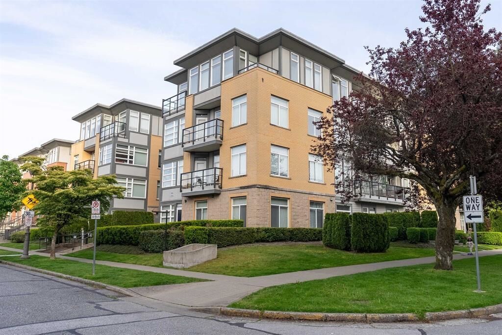 Property Photo: 5692 Kings Road 310 BC V6T 1K8